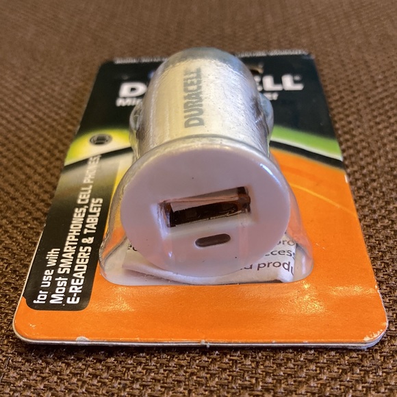 ⚜️White Duracell Mini USB Car Charger! NWT! - Picture 3 of 3